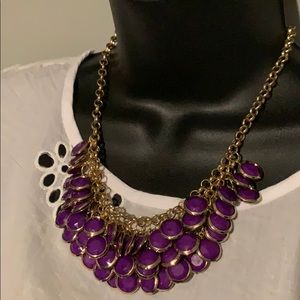 Necklace and earring set